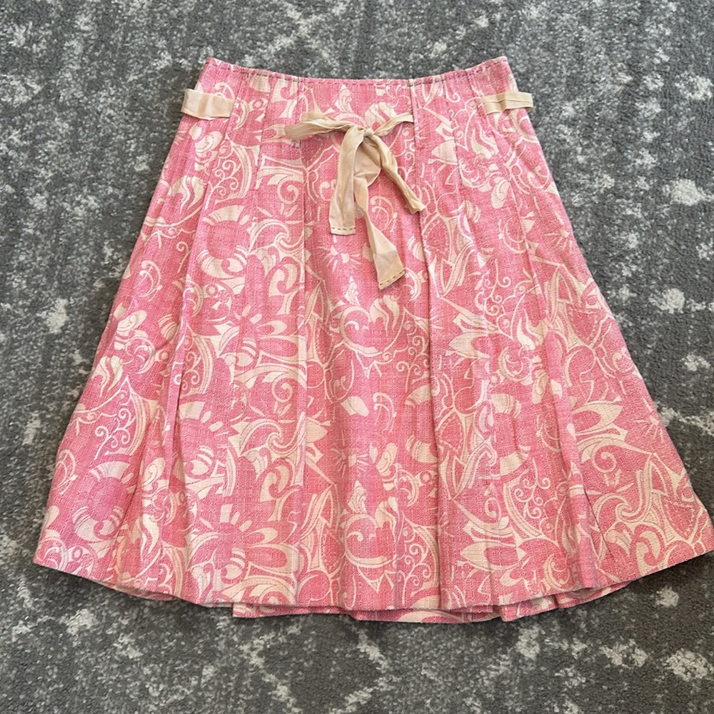 Elie Tahari Pink and white pleated skirt